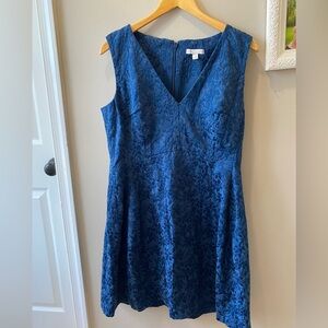 Eva Mendes Blue Fit & Flare Textured Dress • Size 14 Short • V-Neck Dress